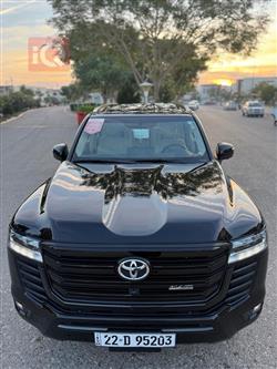 تويوتا لاندكروزر